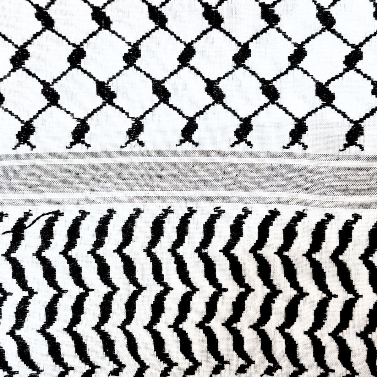 Nablus Keffiyeh -  Black & White